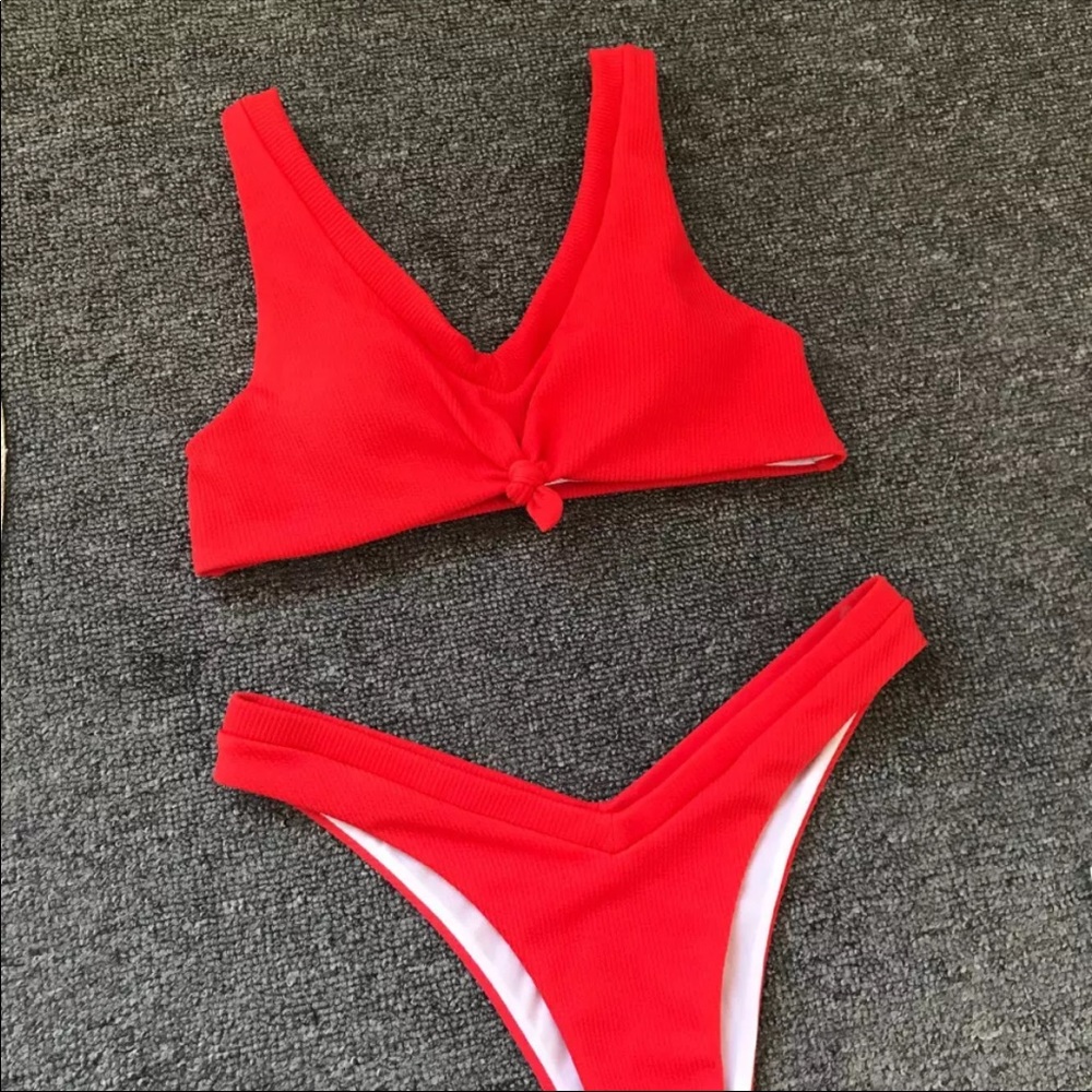 PERFECT BIKINI - Picture 2 of 2